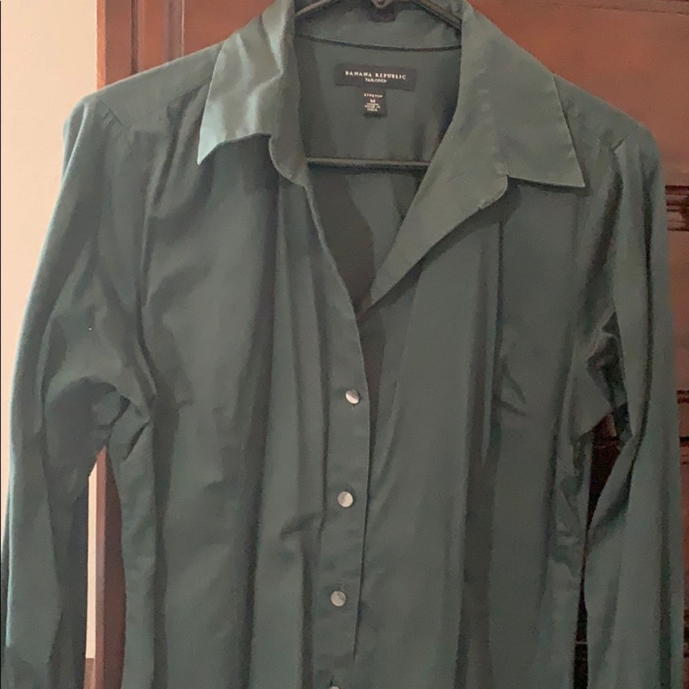 Banana Republic Lon Sleeve Tio